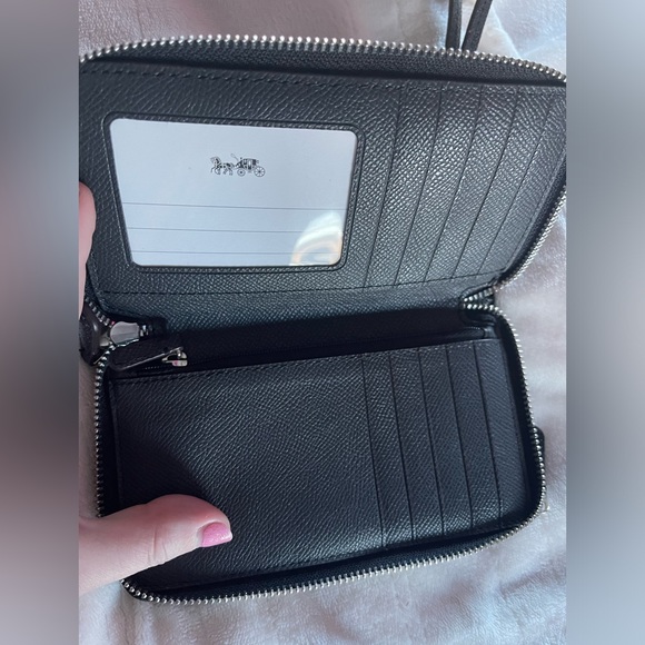 Coach cheetah / leopard print wallet wristlet black and brown - Picture 2 of 4